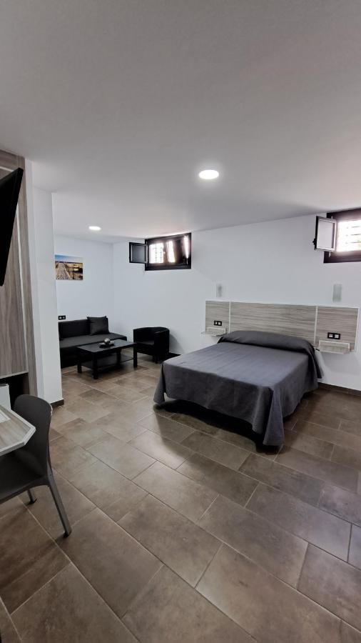 Hostal Maria Jose Conil De La Frontera Zewnętrze zdjęcie